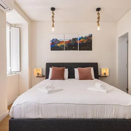 Sunny Patio And King Size Bed In Trendy Marvila *