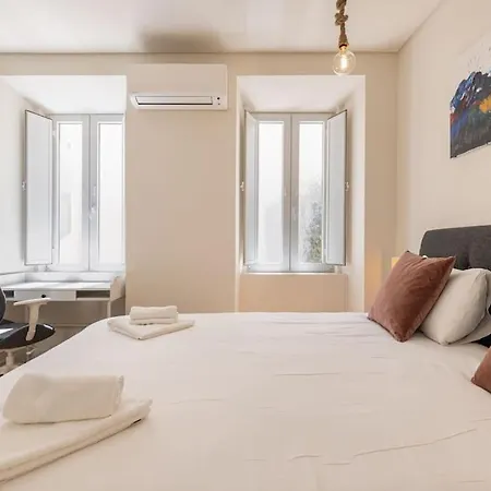 Sunny Patio And King Size Bed In Trendy Marvila